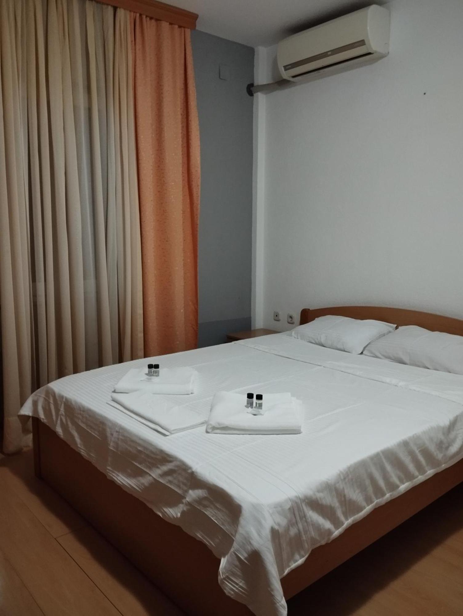Hotel Ariston Struga Luaran gambar