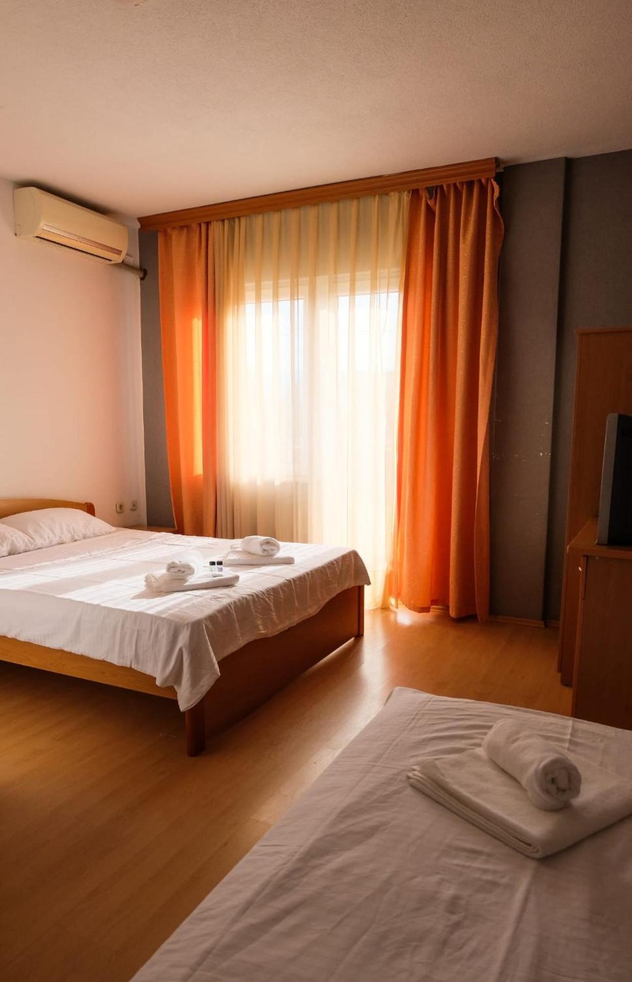 Hotel Ariston Struga Luaran gambar